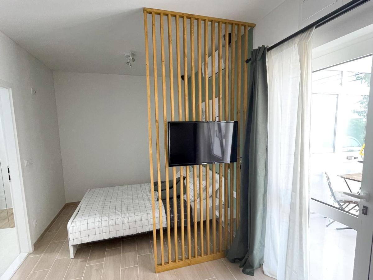 Modern Studio Overlooking Downtown Makarska Eksteriør billede