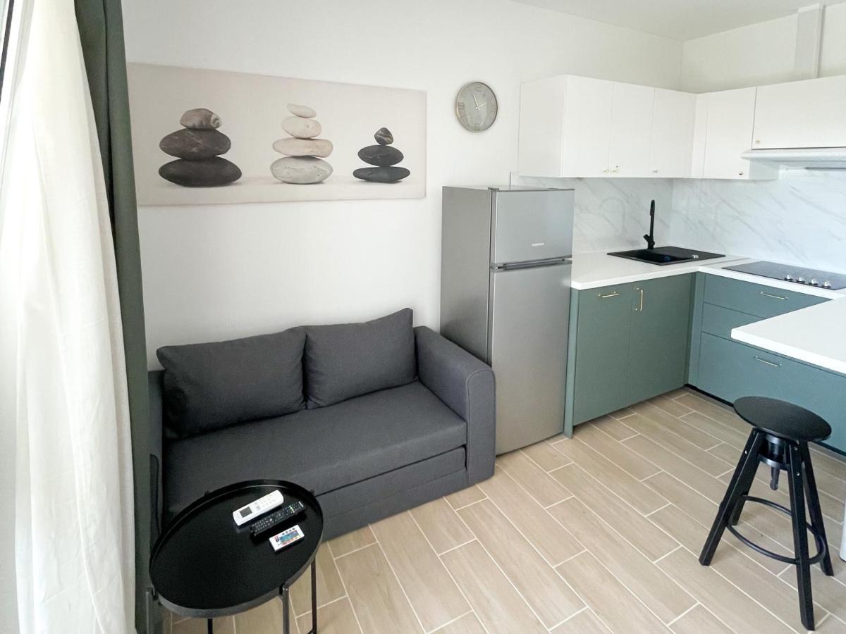 Modern Studio Overlooking Downtown Makarska Eksteriør billede
